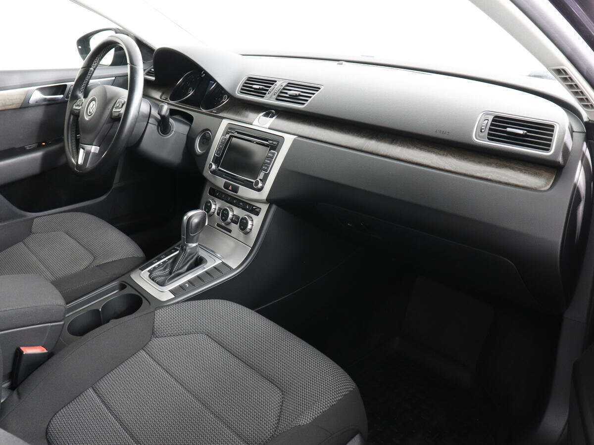 Volkswagen Passat б/у, 2014, Роботизированная. Фото: #9