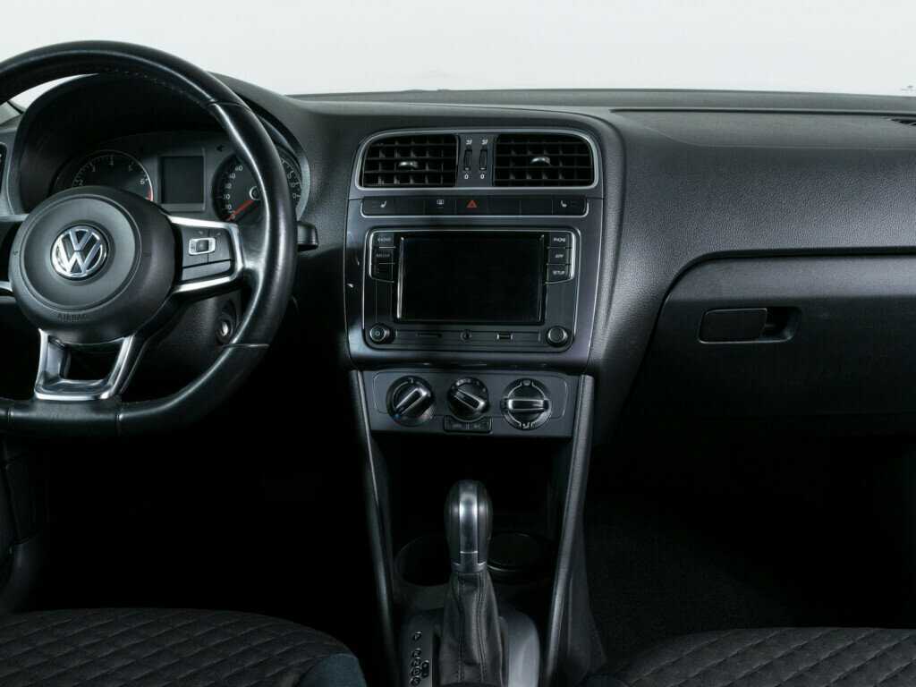 Volkswagen Polo б/у, 2019, Автоматическая. Фото: #8