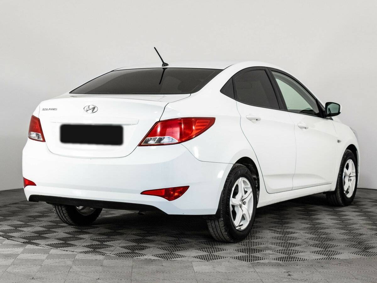 Hyundai Solaris б/у, 2016, Механическая. Фото: #3