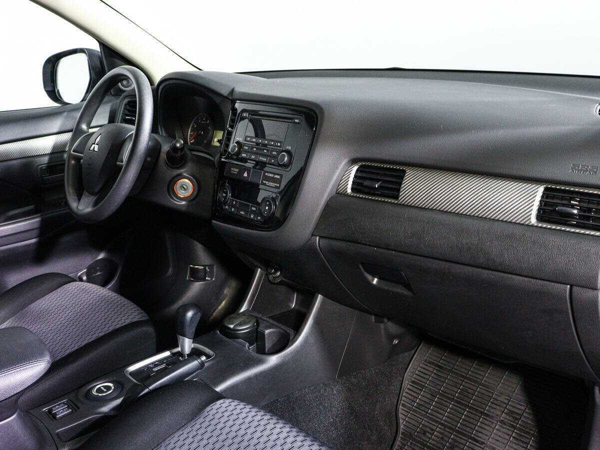 Mitsubishi Outlander б/у, 2013, Вариатор. Фото: #8