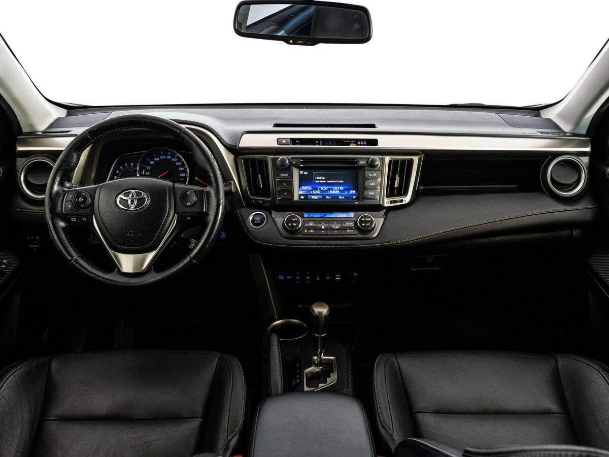 Toyota RAV4 б/у, 2015, Автоматическая. Фото: #7