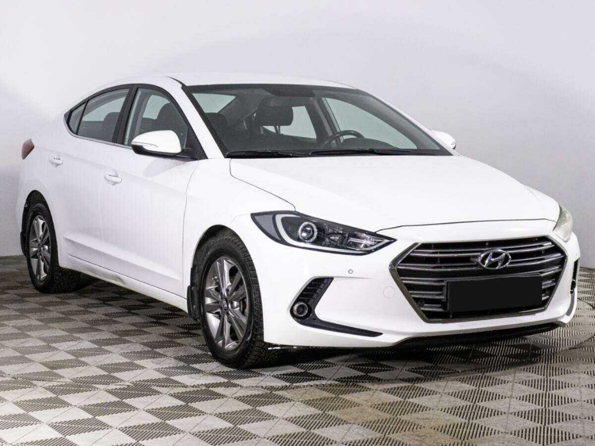 Hyundai Elantra б/у, 2017, Автоматическая. Фото: #2