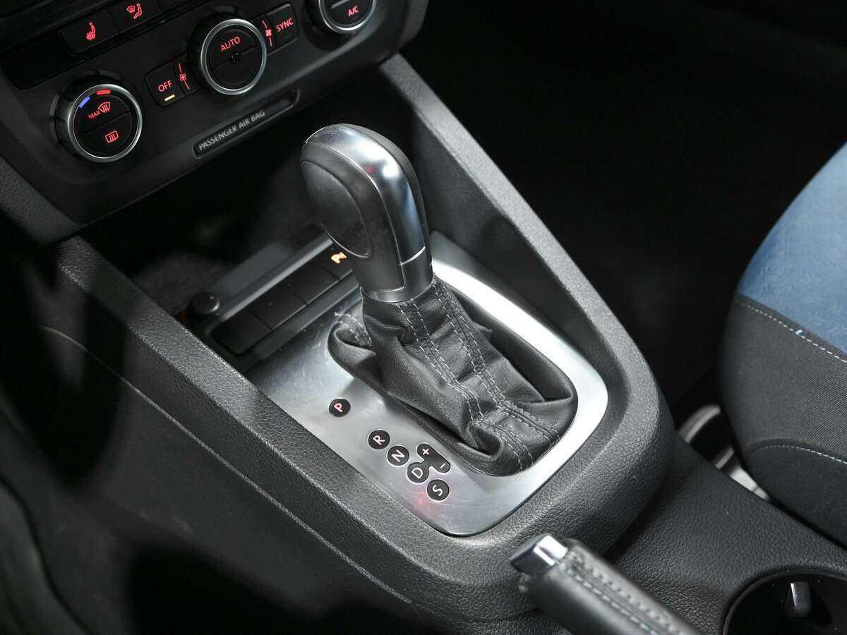 Volkswagen Jetta б/у, 2013, Роботизированная. Фото: #11