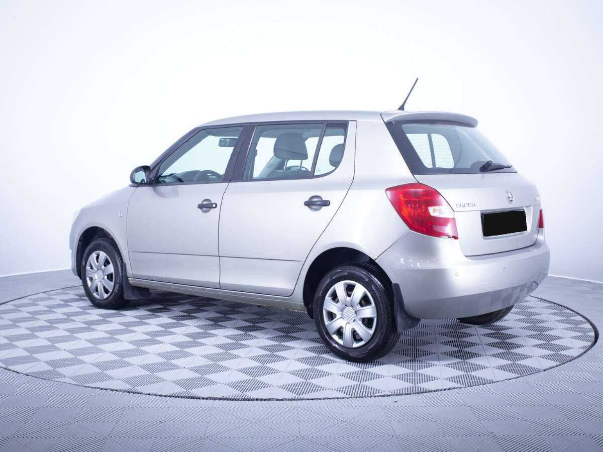 Skoda Fabia б/у, 2013, Механическая. Фото: #4
