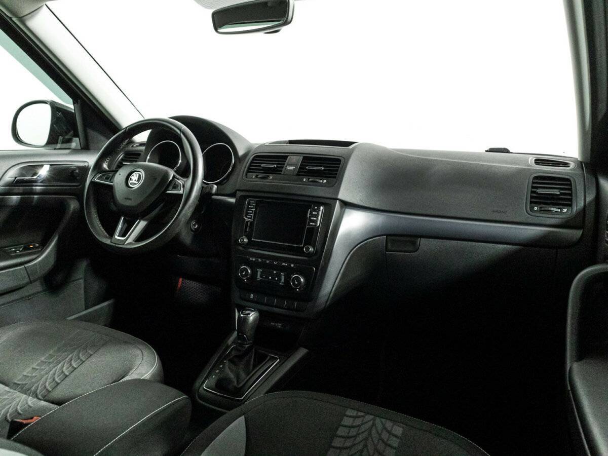 Skoda Yeti б/у, 2017, Автоматическая. Фото: #5