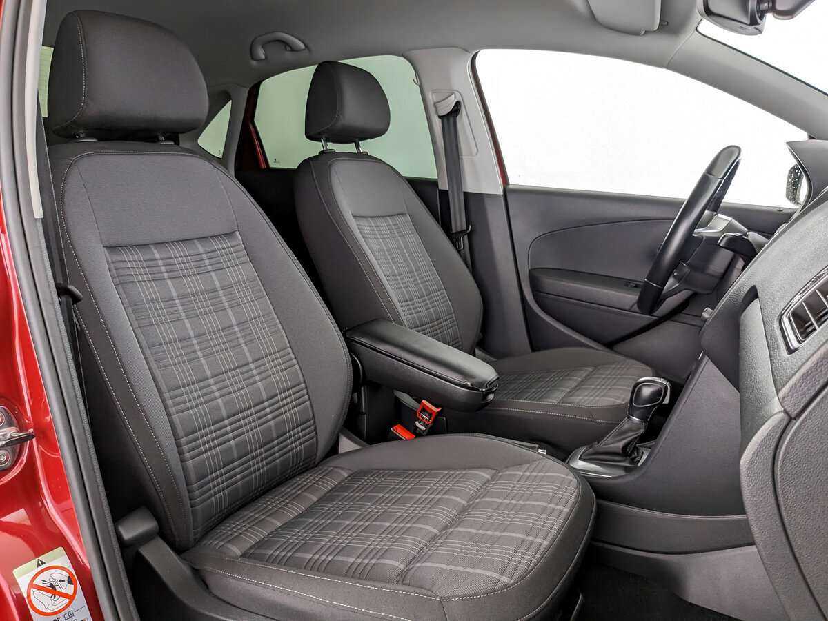 Volkswagen Polo б/у, 2017, Роботизированная. Фото: #18