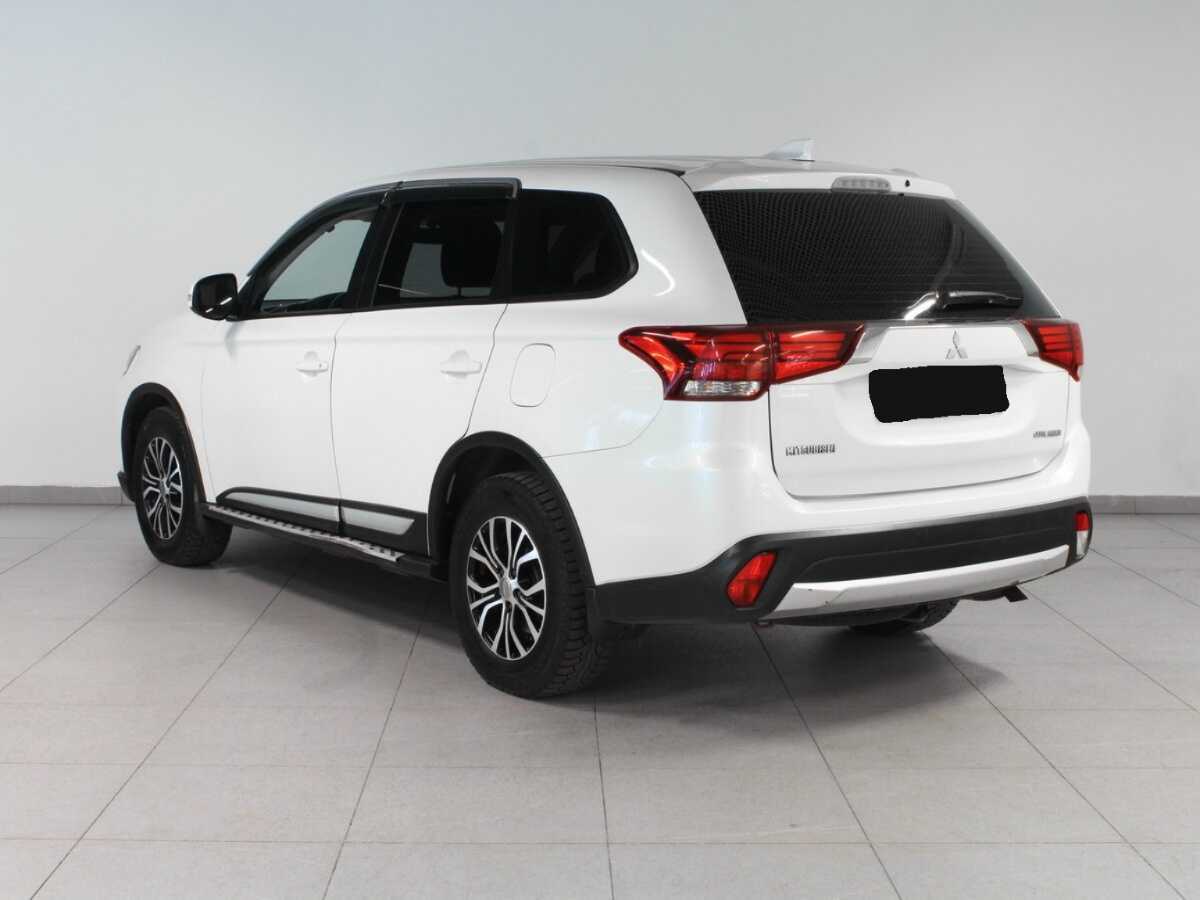 Mitsubishi Outlander б/у, 2017, Вариатор. Фото: #6