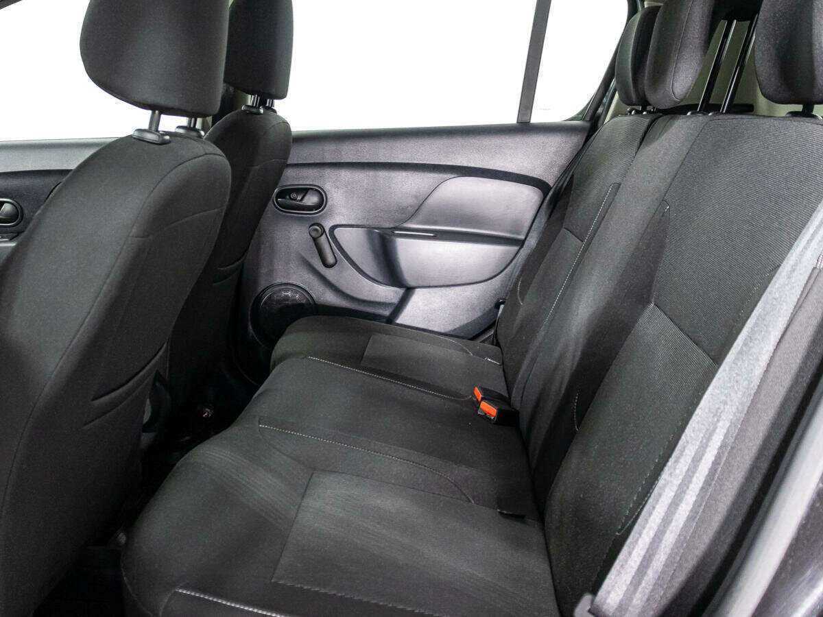 Renault Sandero б/у, 2018, Механическая. Фото: #9