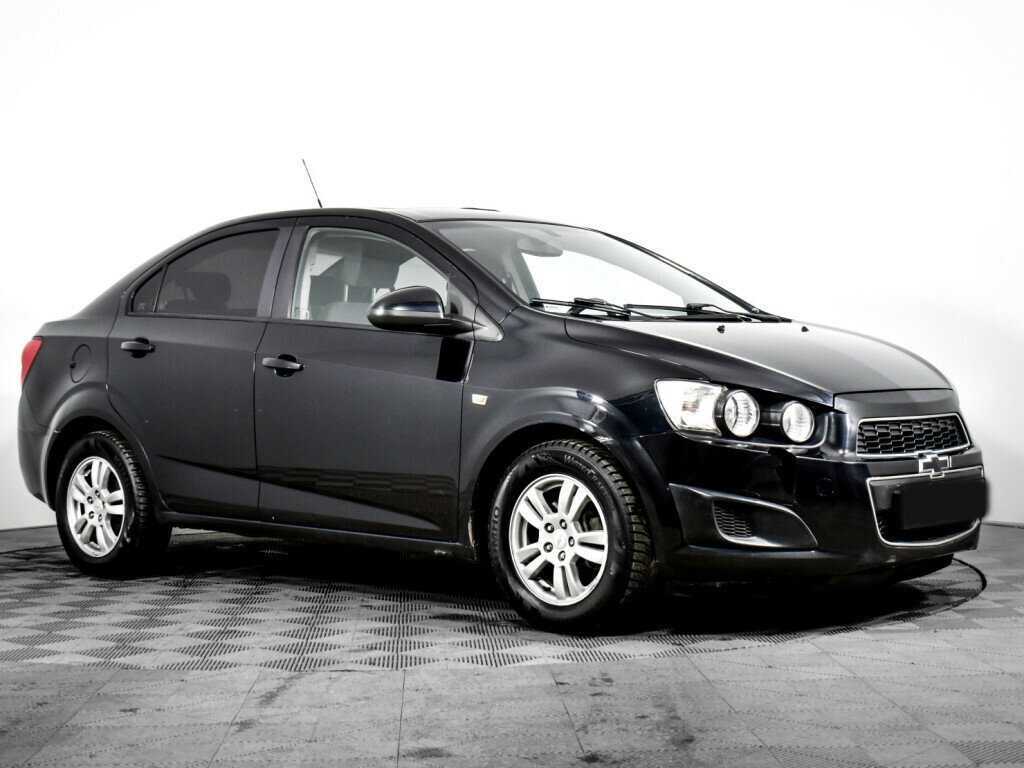 Chevrolet Aveo б/у, 2013, Автоматическая. Фото: #2