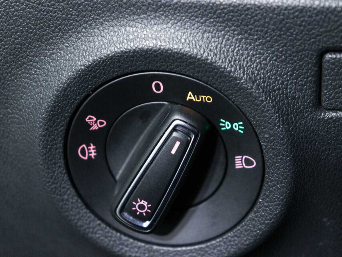 Volkswagen Polo б/у, 2021, Автоматическая. Фото: #14