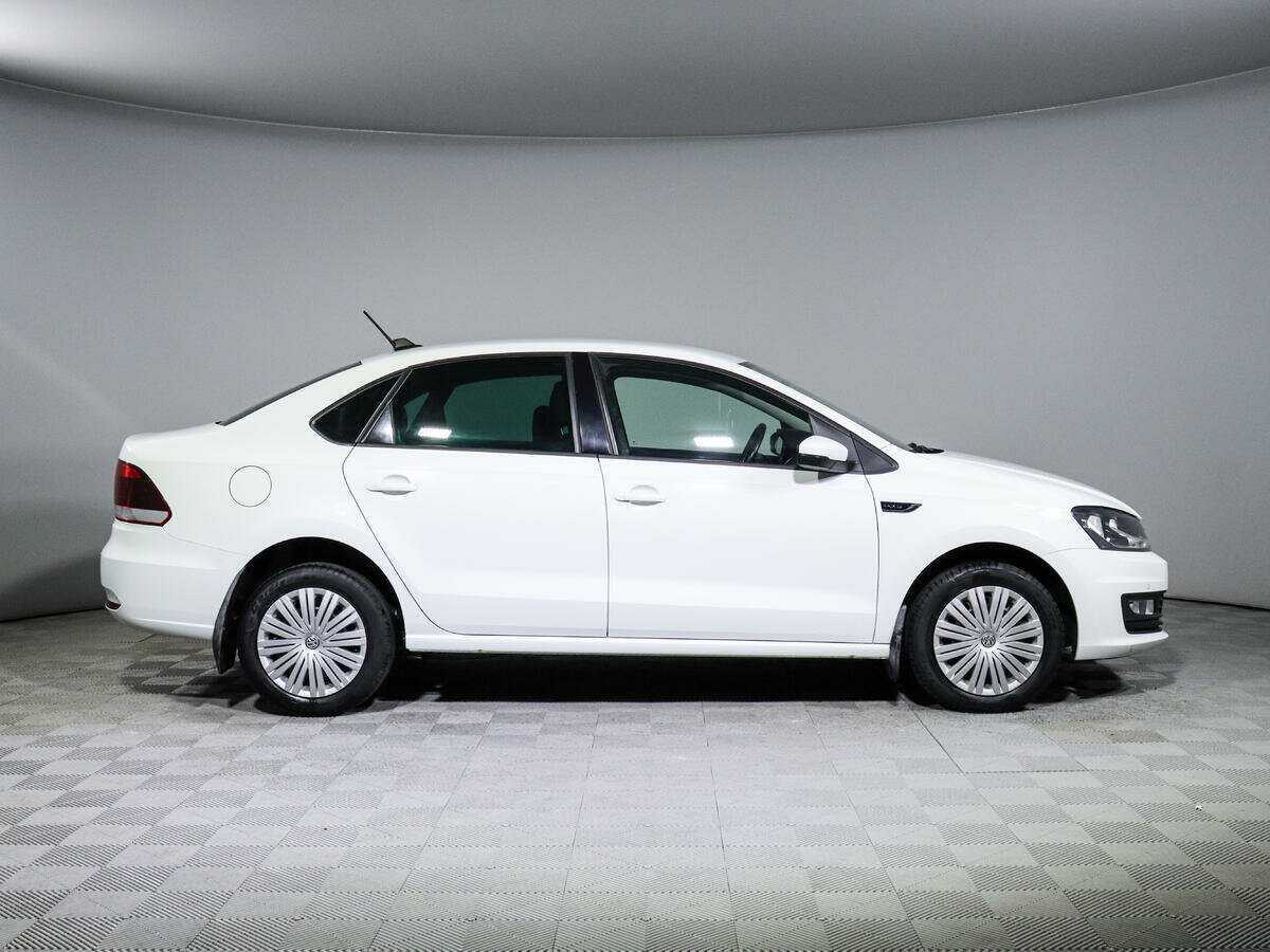 Volkswagen Polo б/у, 2018, Автоматическая. Фото: #3