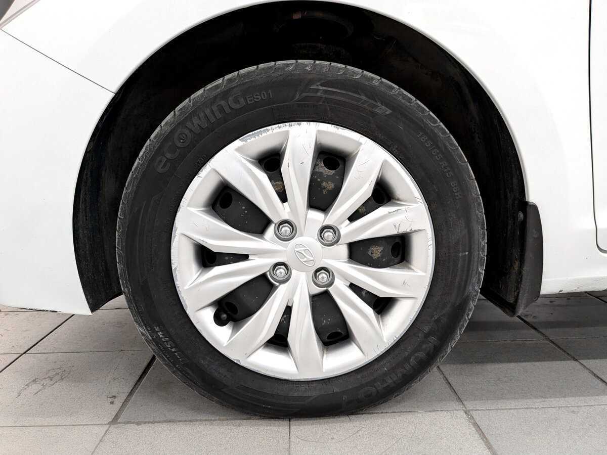 Hyundai Solaris б/у, 2017, Автоматическая. Фото: #17