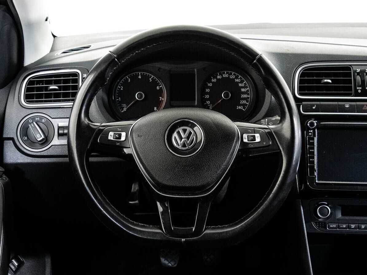 Volkswagen Polo б/у, 2018, Механическая. Фото: #11