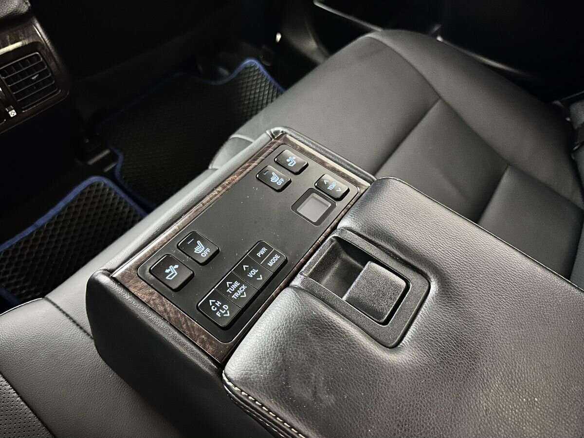 Toyota Camry б/у, 2016, Автоматическая. Фото: #17