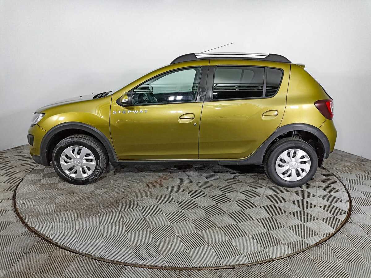 Renault Sandero б/у, 2017, Механическая. Фото: #7