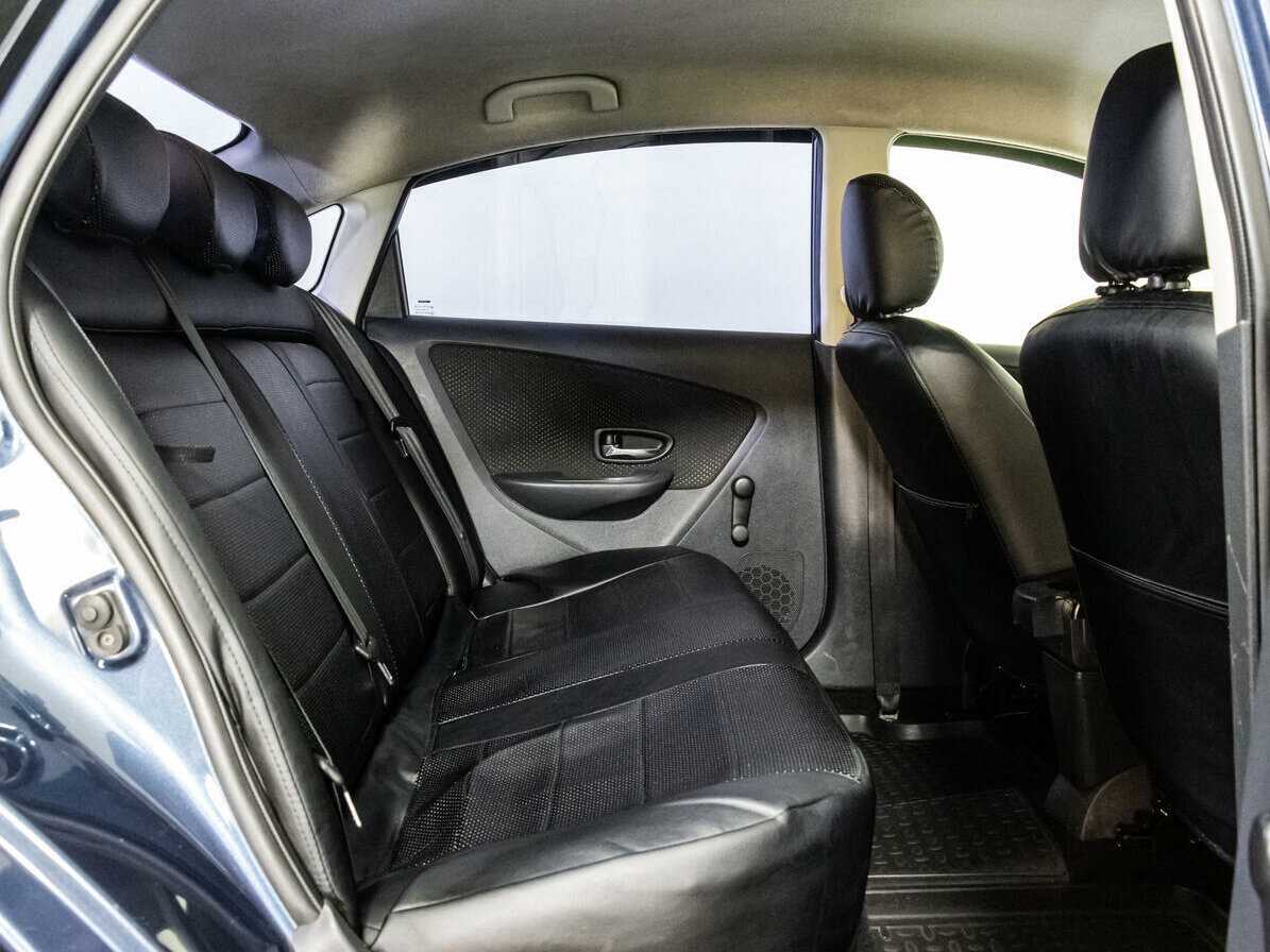 Nissan Almera б/у, 2016, Механическая. Фото: #11