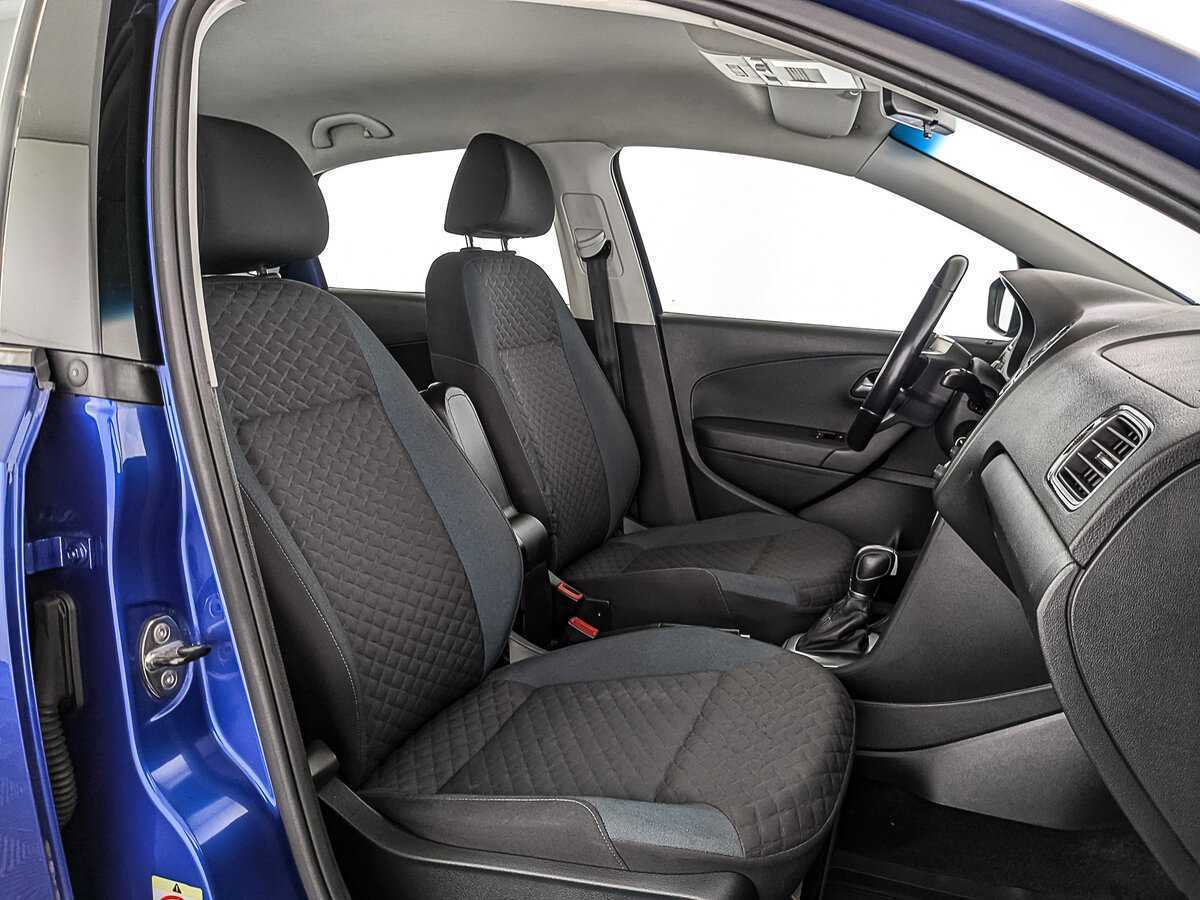Volkswagen Polo б/у, 2019, Автоматическая. Фото: #23