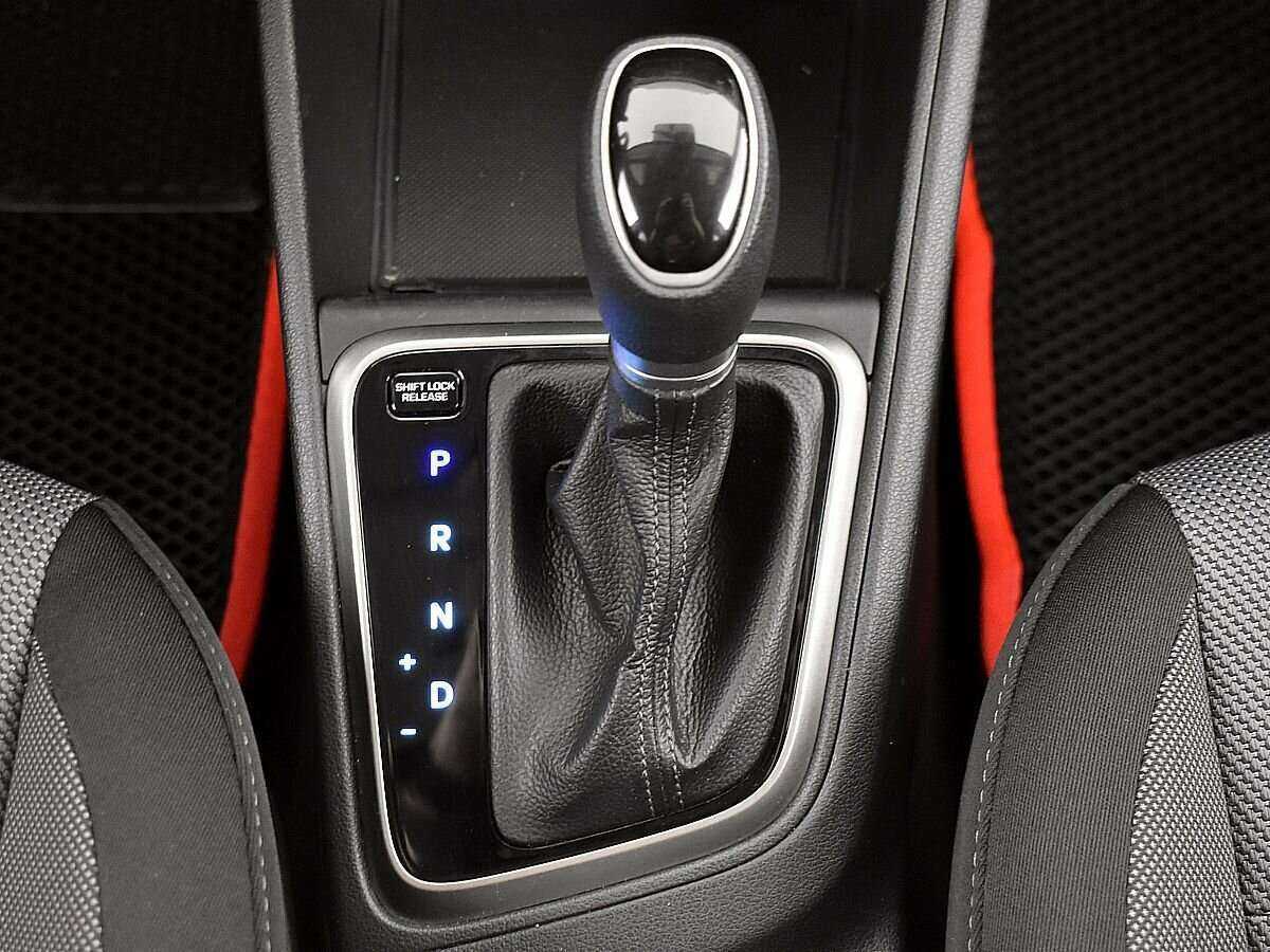 Hyundai Solaris б/у, 2021, Автоматическая. Фото: #13