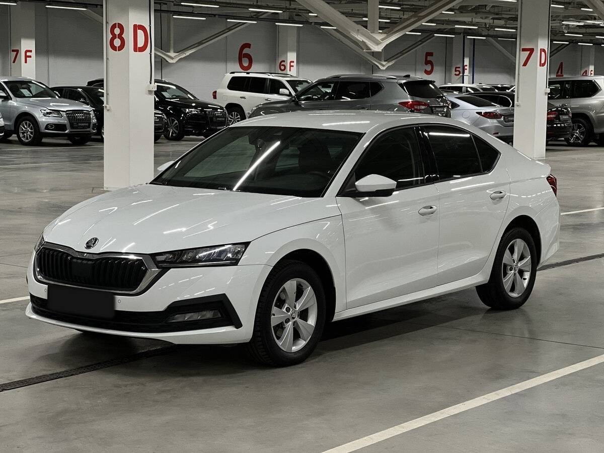 Skoda Octavia б/у, 2020, Автоматическая. Фото: #0