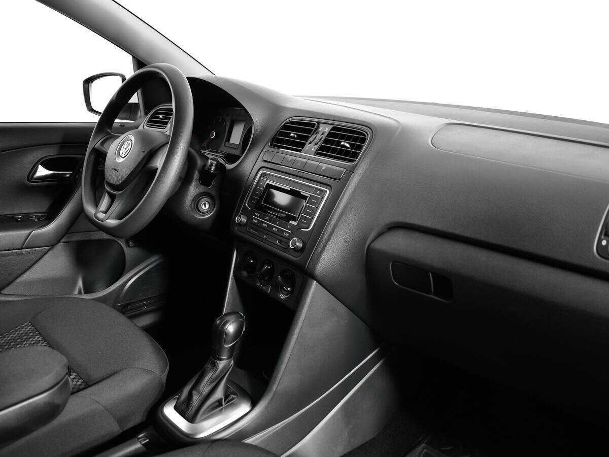 Volkswagen Polo б/у, 2019, Автоматическая. Фото: #7