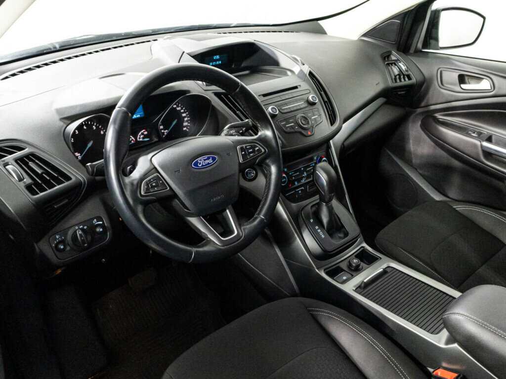 Ford Kuga б/у, 2018, Автоматическая. Фото: #10