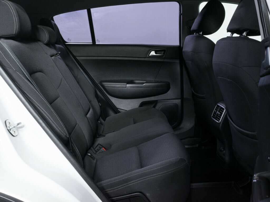 Kia Sportage б/у, 2017, Автоматическая. Фото: #9