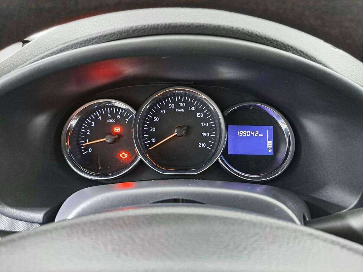 Renault Logan б/у, 2014, Механическая. Фото: #10