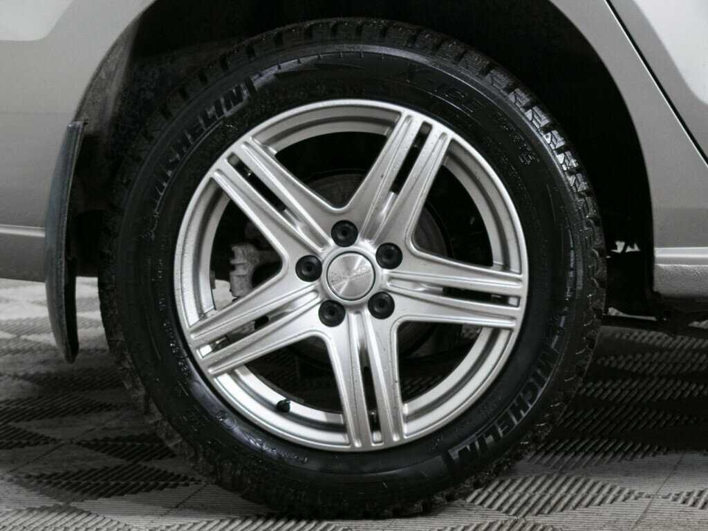 Volkswagen Polo б/у, 2019, Роботизированная. Фото: #14