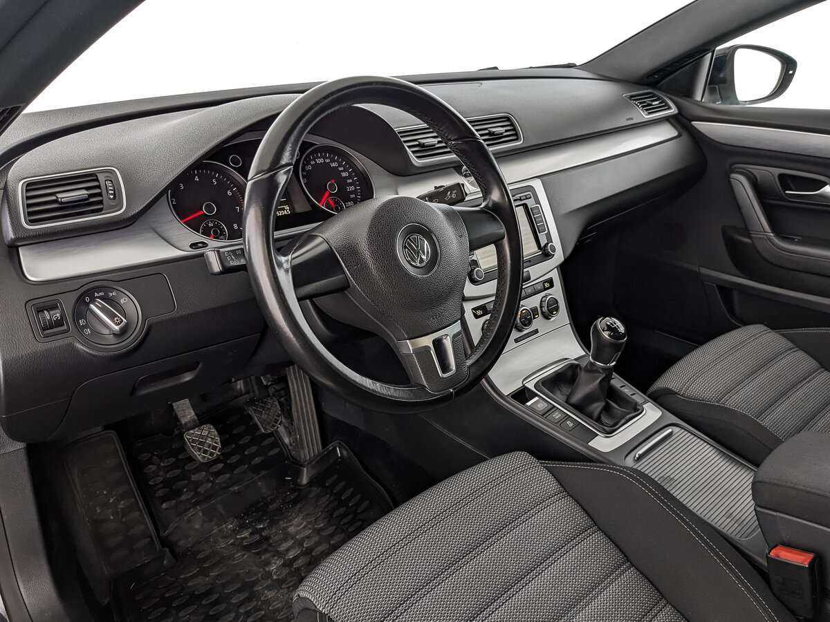 Volkswagen Passat CC б/у, 2012, Механическая. Фото: #10