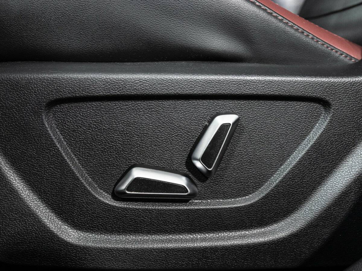 Geely Coolray б/у, 2021, Роботизированная. Фото: #15