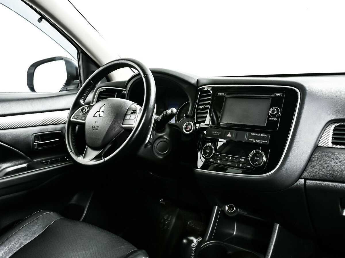 Mitsubishi Outlander б/у, 2014, Вариатор. Фото: #8