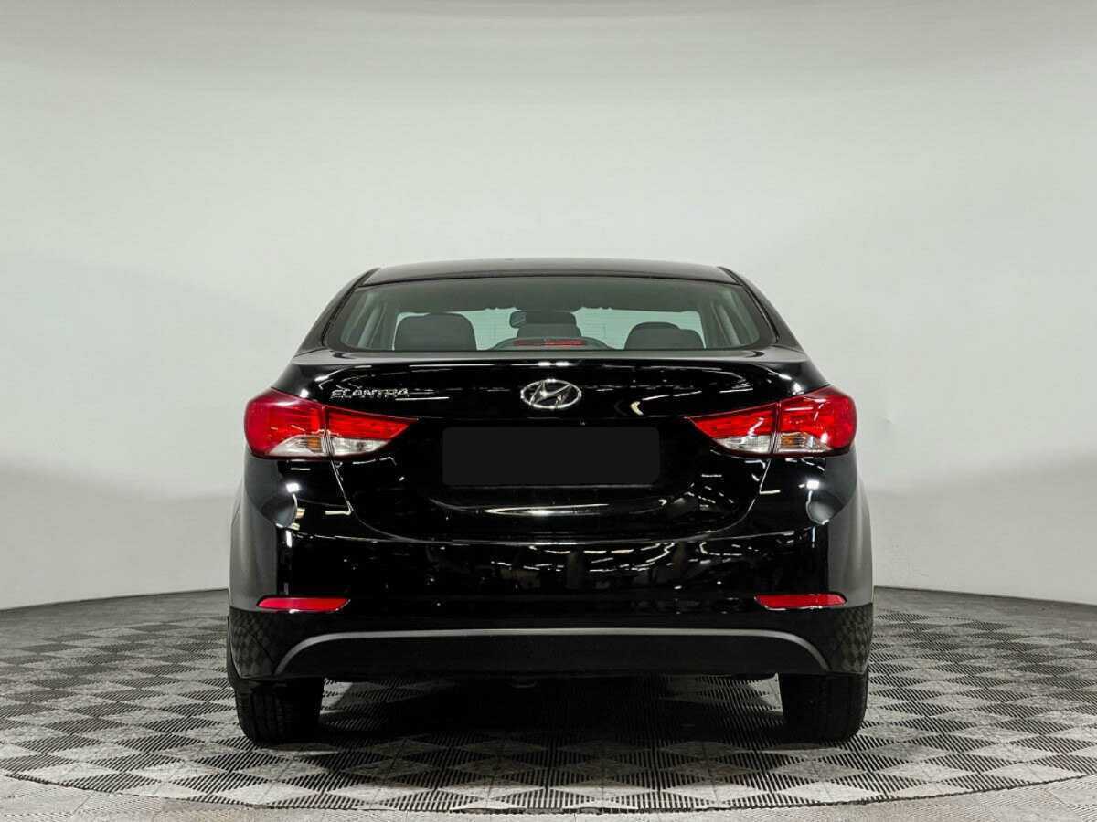 Hyundai Elantra б/у, 2015, Автоматическая. Фото: #5
