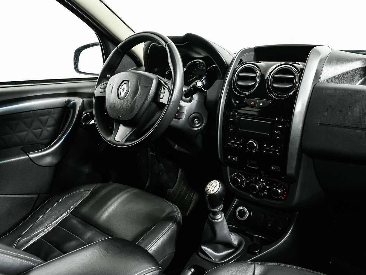 Renault Duster б/у, 2016, Механическая. Фото: #8