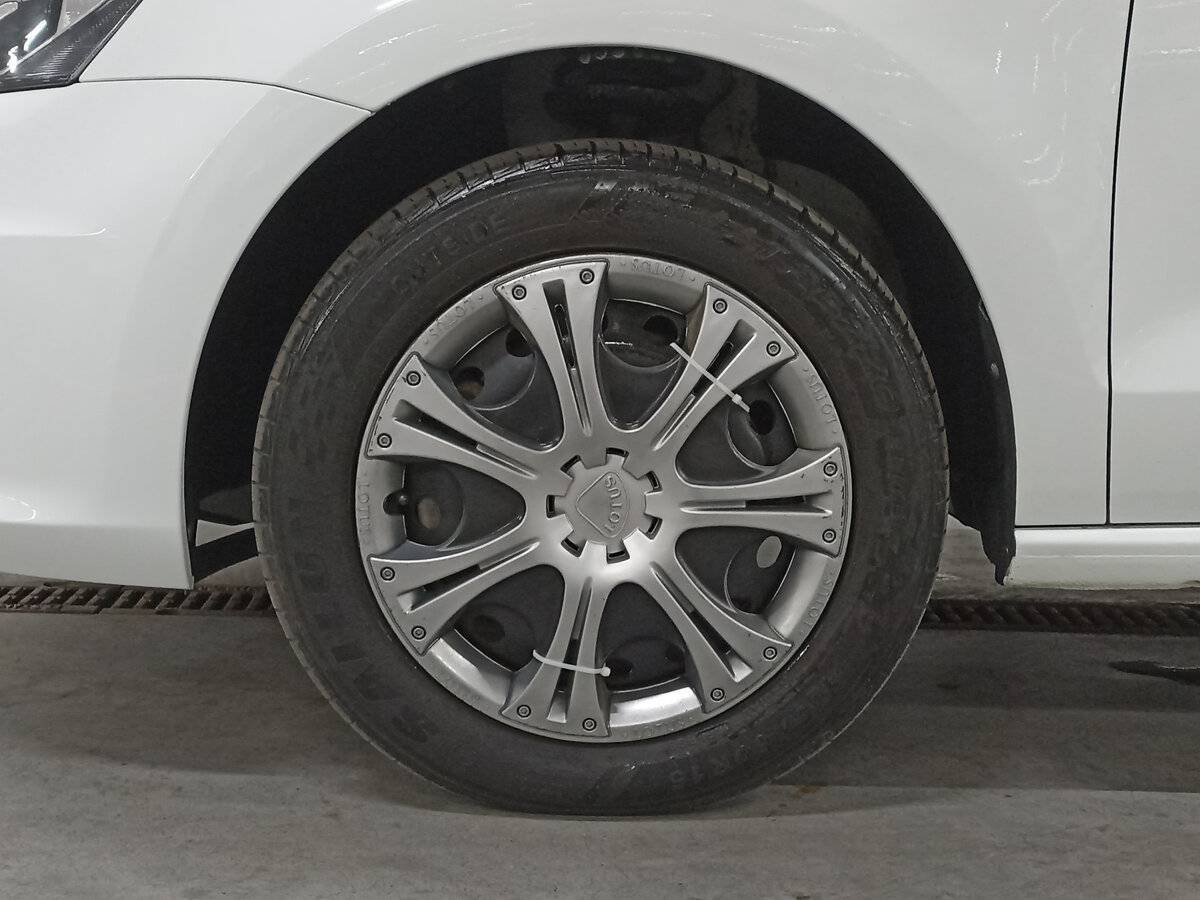 Volkswagen Polo б/у, 2018, Автоматическая. Фото: #17