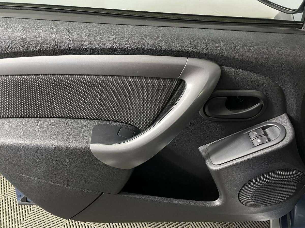 Renault Duster б/у, 2013, Механическая. Фото: #7