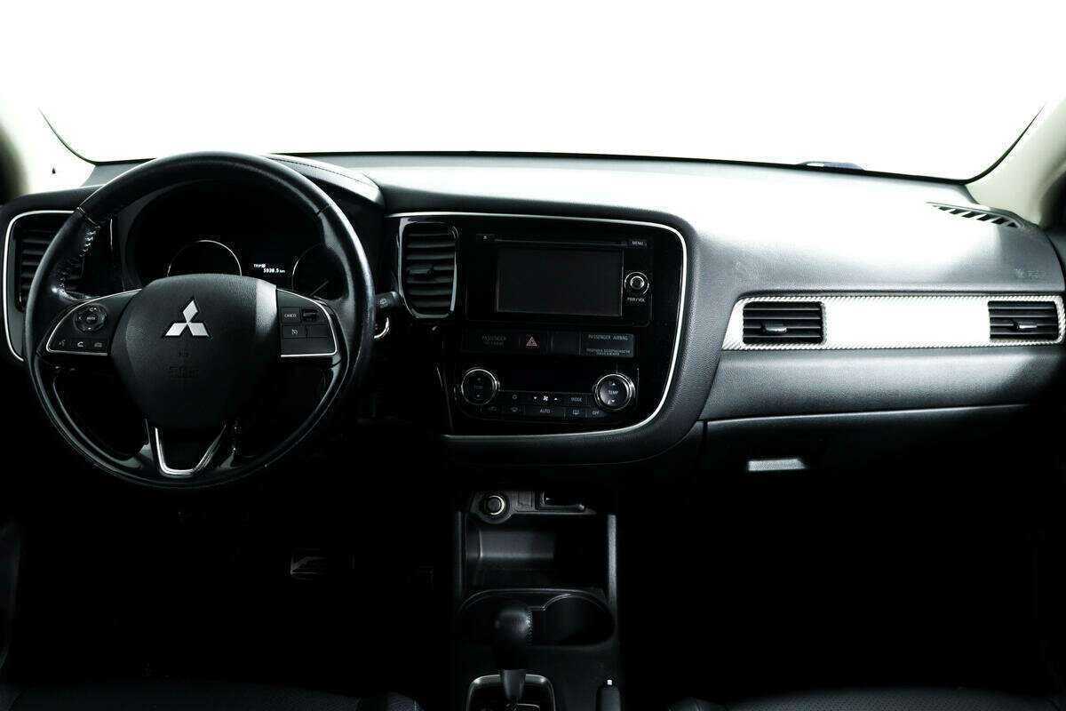 Mitsubishi Outlander б/у, 2015, Вариатор. Фото: #10