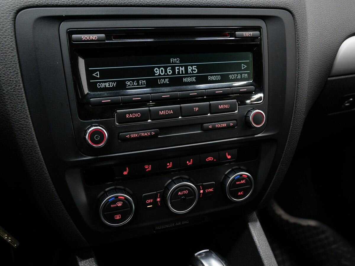 Volkswagen Jetta б/у, 2012, Автоматическая. Фото: #18