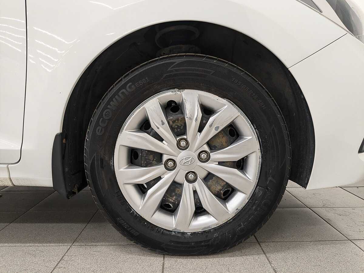 Hyundai Solaris б/у, 2017, Автоматическая. Фото: #11