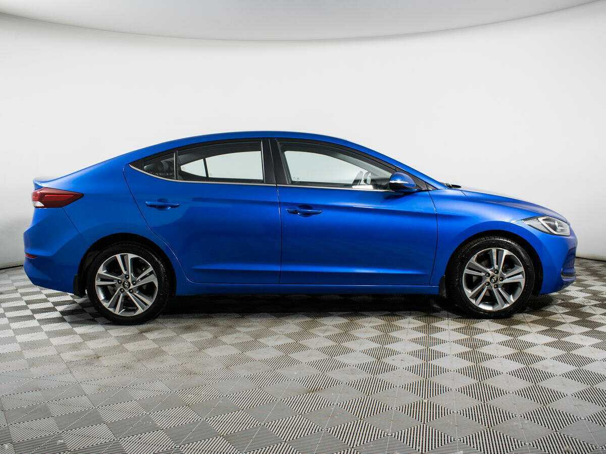 Hyundai Elantra б/у, 2016, Автоматическая. Фото: #3