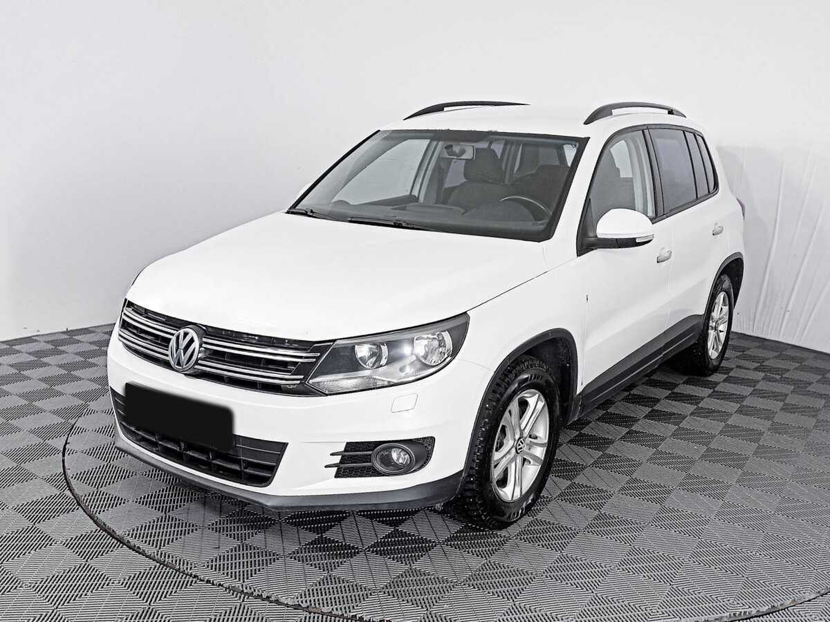 Volkswagen Tiguan б/у, 2013, Механическая. Фото: #0