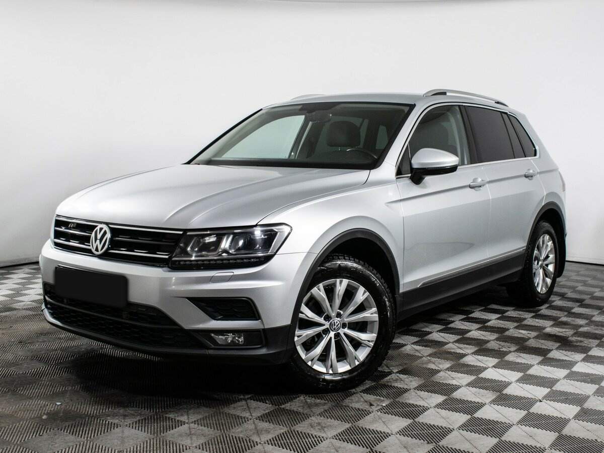 Volkswagen Tiguan б/у, 2017, Роботизированная. Посмотреть фото