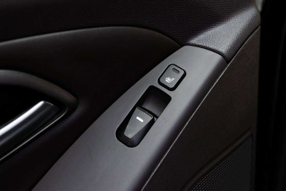 Hyundai ix35 б/у, 2014, Автоматическая. Фото: #17