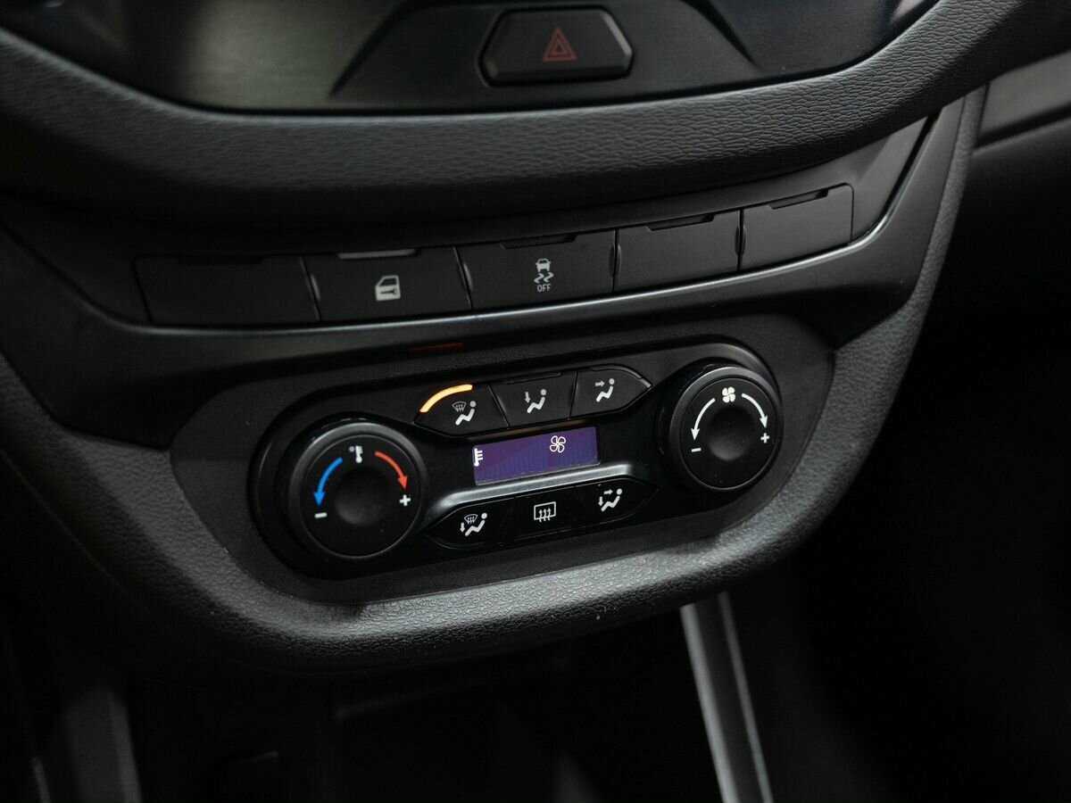 Lada (ВАЗ) Vesta б/у, 2019, Механическая. Фото: #16