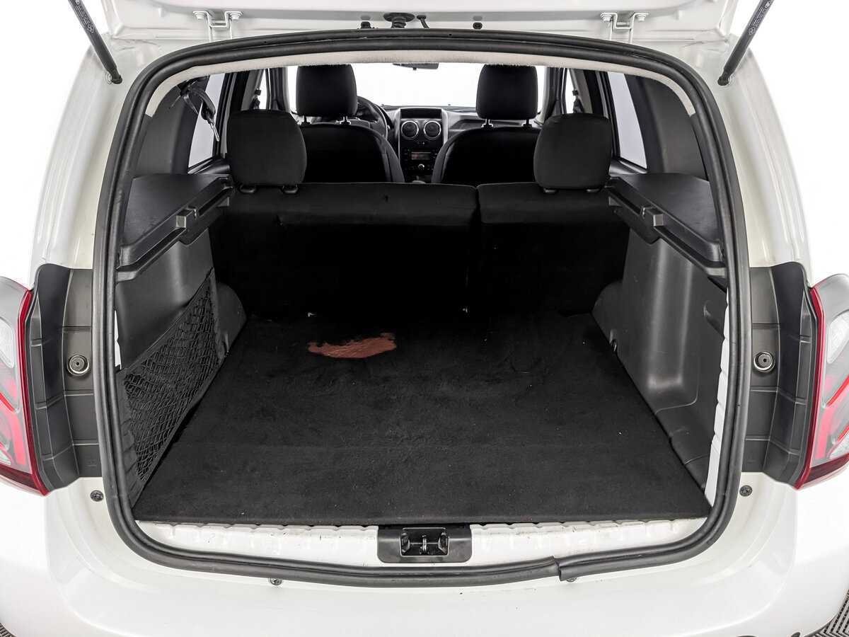 Renault Duster б/у, 2015, Автоматическая. Фото: #9