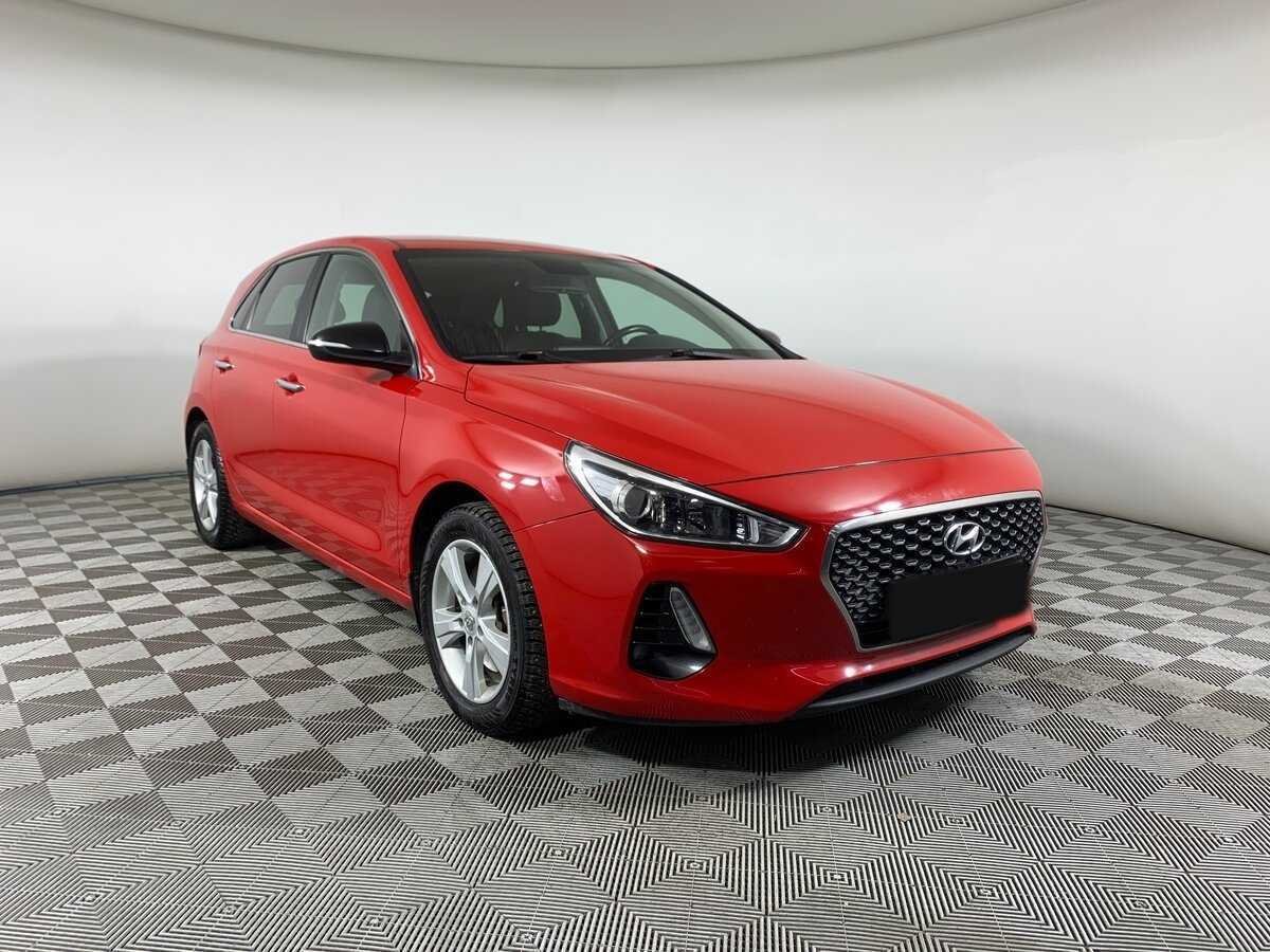 Hyundai i30 б/у, 2017, Автоматическая. Фото: #2