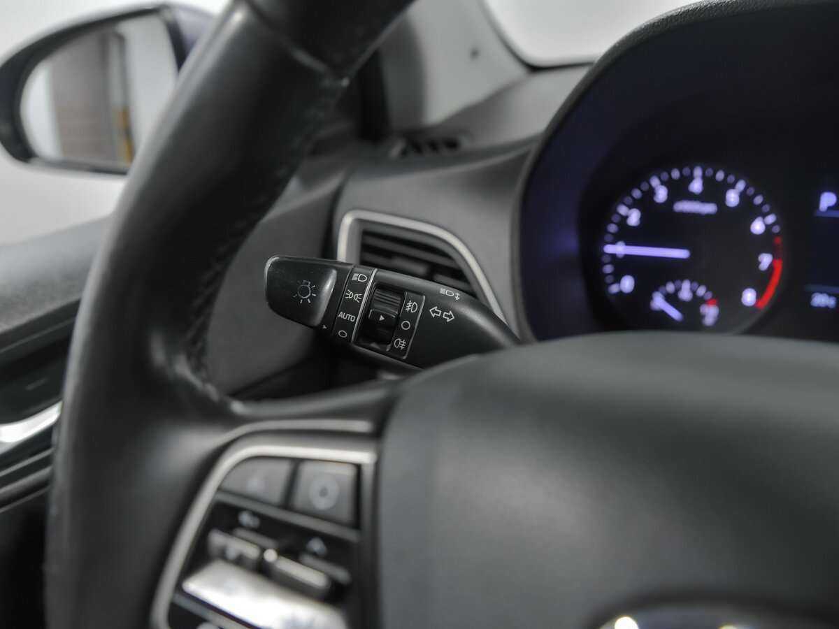 Hyundai Solaris б/у, 2018, Автоматическая. Фото: #7