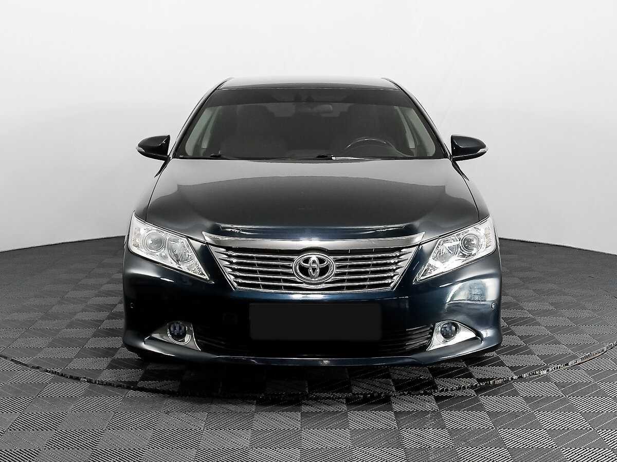 Toyota Camry б/у, 2014, Автоматическая. Фото: #1