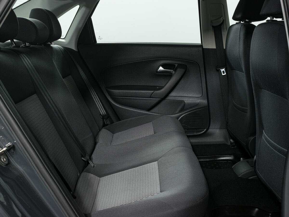 Volkswagen Polo б/у, 2014, Механическая. Фото: #5