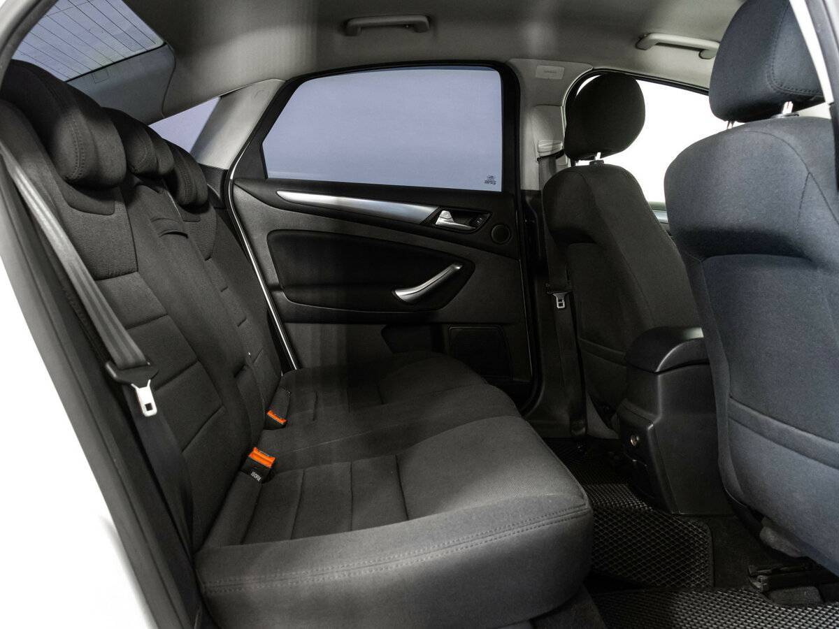 Ford Mondeo б/у, 2012, Механическая. Фото: #15