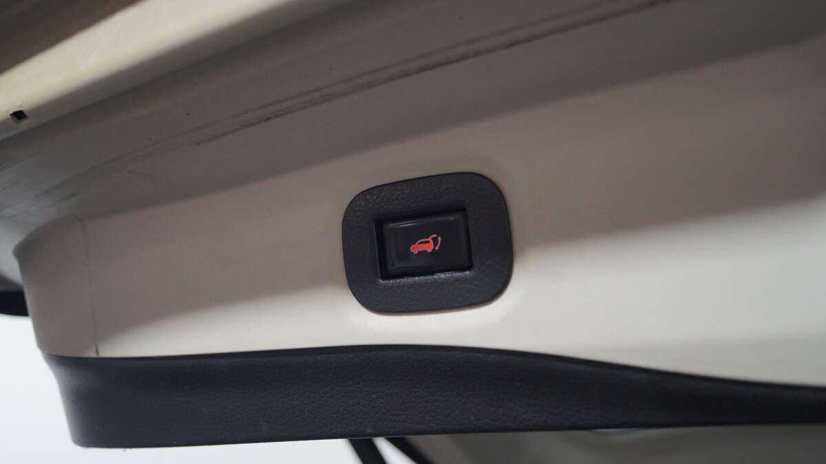 Nissan X-Trail б/у, 2017, Механическая. Фото: #15